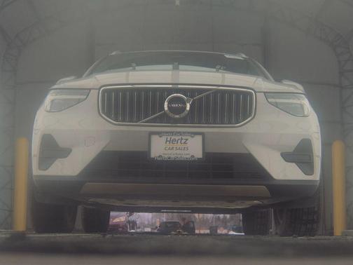 Gray 2024 Volvo XC40 B5 Core