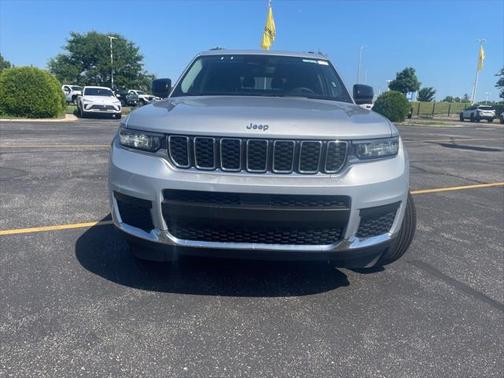 2023 Jeep Grand Cherokee L Laredo
