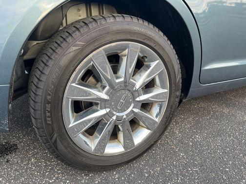 2012 Lincoln MKZ Base
