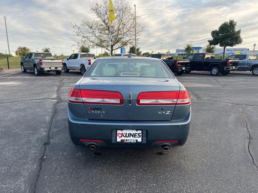2012 Lincoln MKZ Base