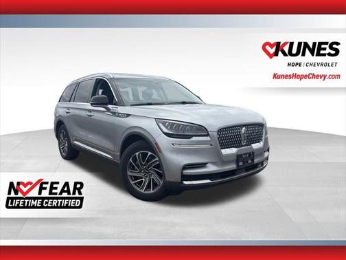 2022 Lincoln Aviator Standard AWD