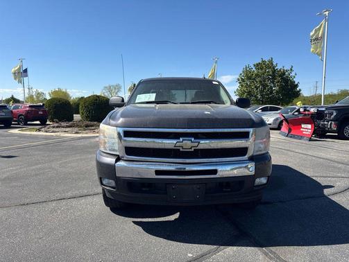 Taupe Gray Metallic 2010 Chevrolet Silverado 1500 LT