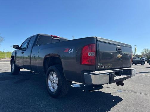 Taupe Gray Metallic 2010 Chevrolet Silverado 1500 LT