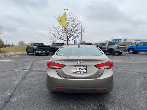 2013 Hyundai ELANTRA Limited