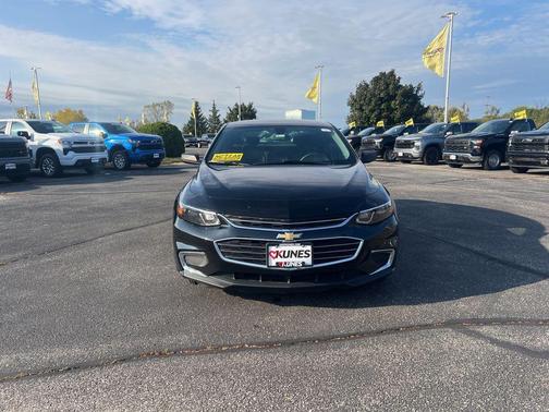 2017 Chevrolet Malibu 1LS
