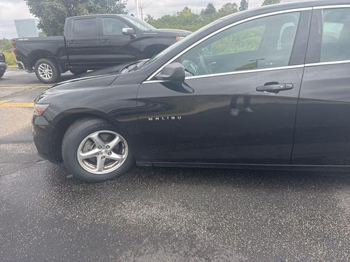 2017 Chevrolet Malibu 1LS