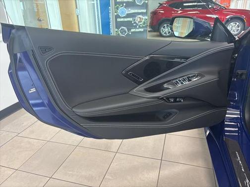 2025 Chevrolet Corvette Stingray w/3LT