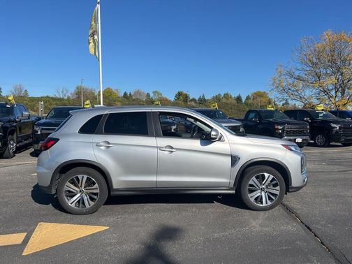 2024 Mitsubishi Outlander Sport 2.0 ES