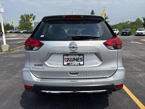 2018 Nissan Rogue S
