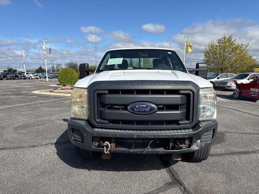 OXFORD WHITE 2012 Ford F-350 XL