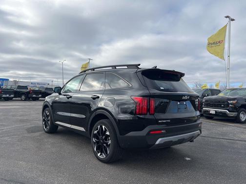 2023 Kia Sorento SX