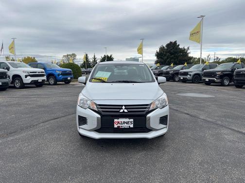 2024 Mitsubishi Mirage G4 ES