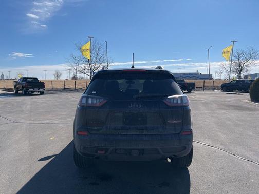 2019 Jeep Cherokee Trailhawk
