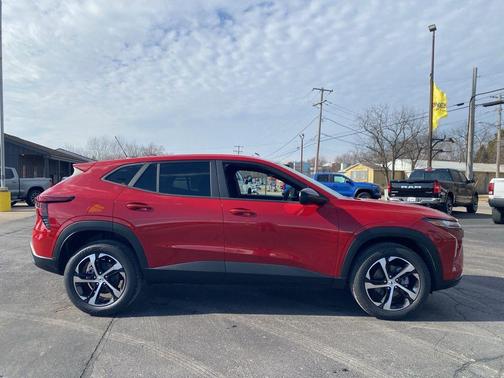 2026 Chevrolet Trax FWD 1RS