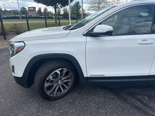 2020 GMC Terrain SLT