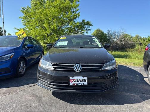 Black 2017 Volkswagen Jetta 1.4T S
