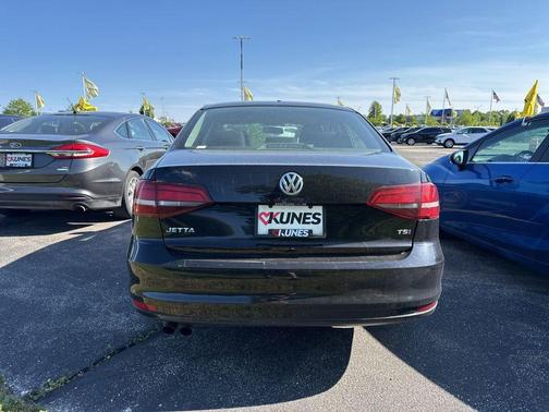 Black 2017 Volkswagen Jetta 1.4T S