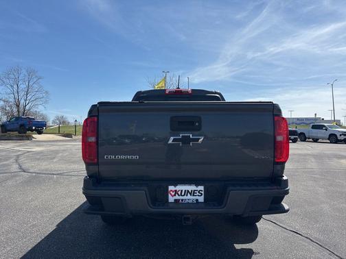 Cyber Gray Metallic 2016 Chevrolet Colorado Z71