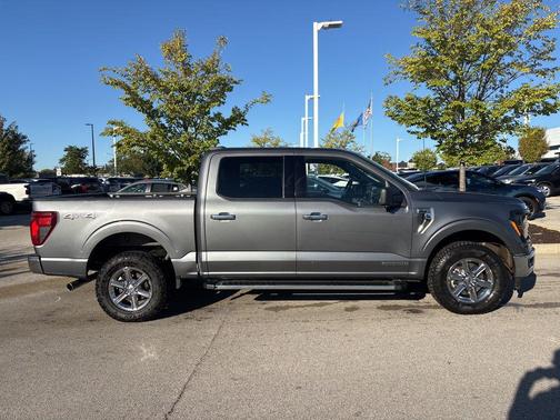 CARBONIZED GRAY METALLIC 2024 Ford F-150 XLT