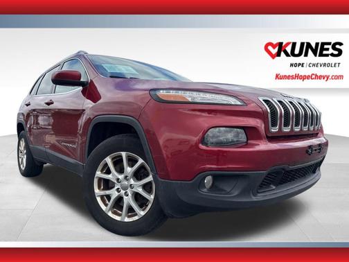 Deep Cherry Red Crystal Pearlcoat 2017 Jeep Cherokee Latitude