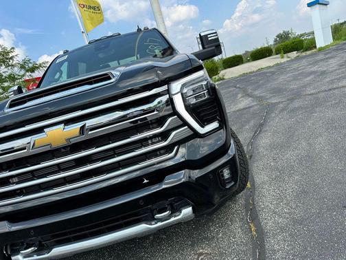 2025 Chevrolet Silverado 2500 High Country
