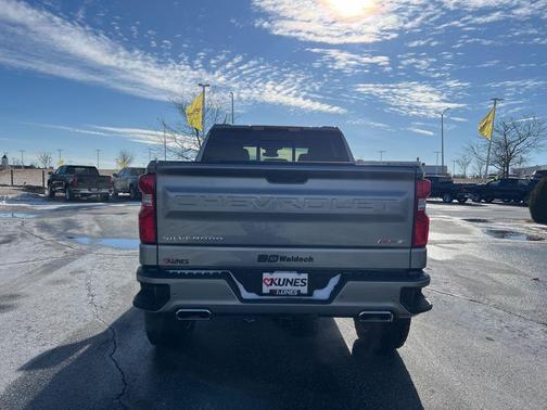 Sterling Gray Metallic 2025 Chevrolet Silverado 1500 RST