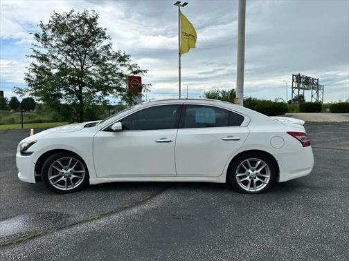 2011 Nissan Maxima SV