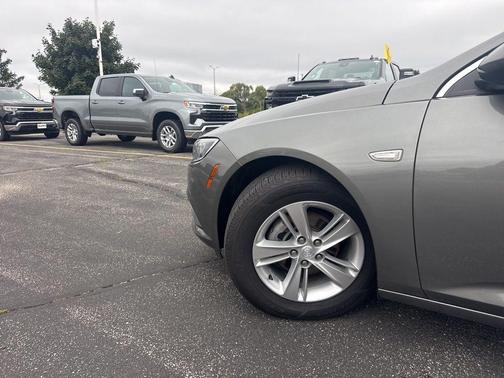 2019 Buick Regal Sportback FWD Preferred