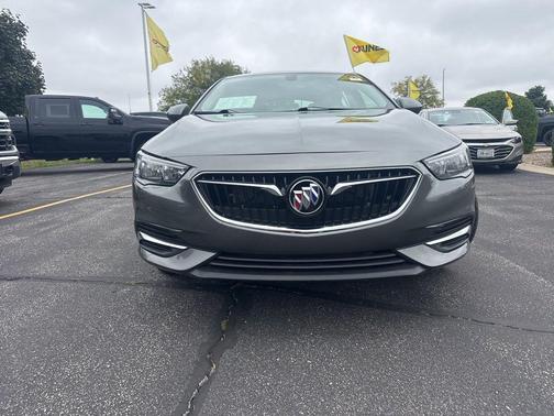 2019 Buick Regal Sportback FWD Preferred
