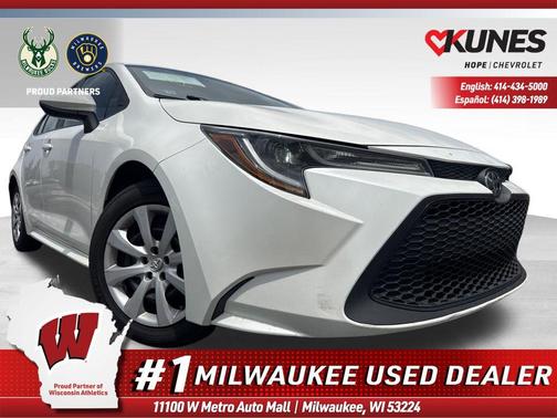 Blizzard Pearl 2021 Toyota Corolla LE