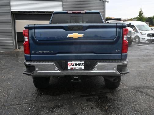 2026 Chevrolet Silverado 3500 LT