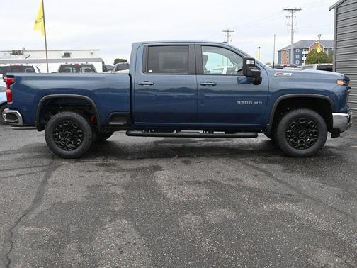 2026 Chevrolet Silverado 3500 LT