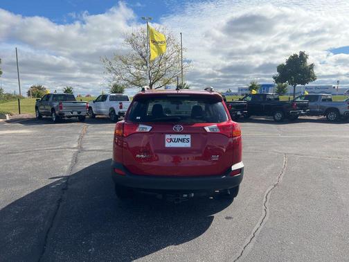 2015 Toyota RAV4 XLE