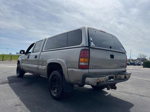 Light Pewter Metallic 2002 Chevrolet Silverado 1500 LS
