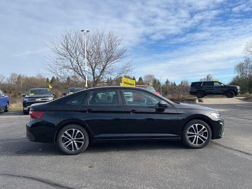 2025 Volkswagen Jetta 1.5T Sport