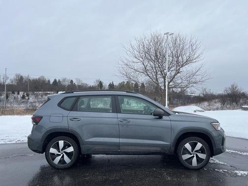 2025 Volkswagen Taos 1.5T S