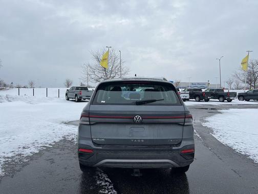 2025 Volkswagen Taos 1.5T S