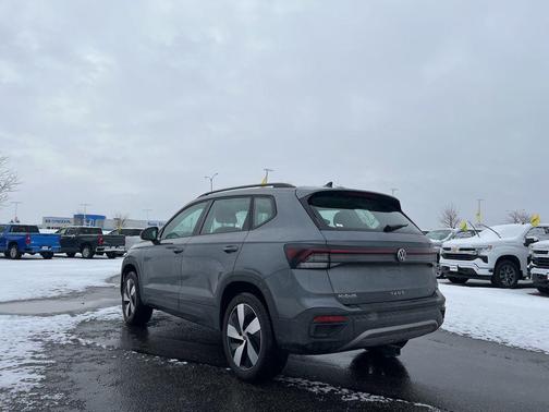 2025 Volkswagen Taos 1.5T S