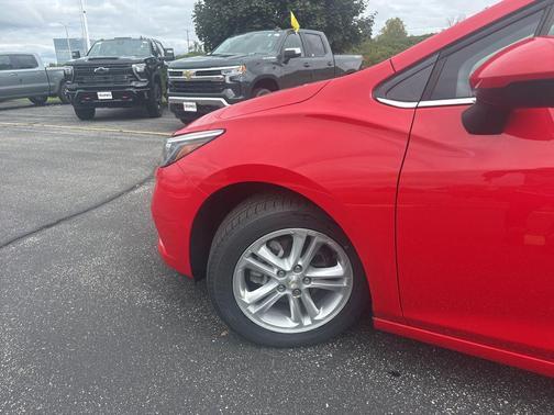 2017 Chevrolet Cruze LT