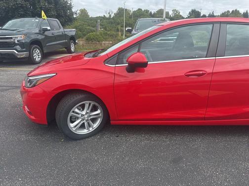 2017 Chevrolet Cruze LT