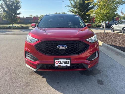 2024 Ford Edge ST Line