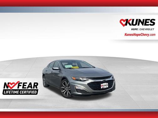 2023 Chevrolet Malibu FWD RS