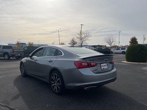 2023 Chevrolet Malibu FWD RS