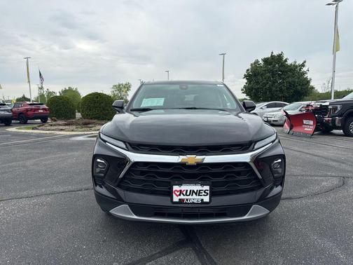 Black 2025 Chevrolet Blazer 2LT
