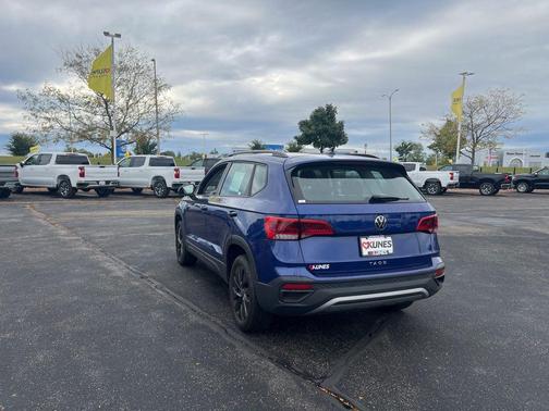 2024 Volkswagen Taos 1.5T S