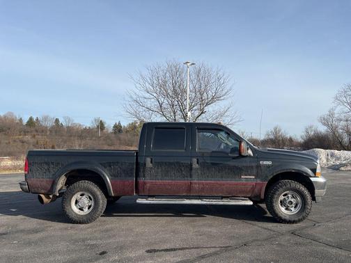 Black Clearcoat 2003 Ford F-250 Lariat