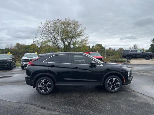 2023 Mitsubishi Eclipse Cross SE