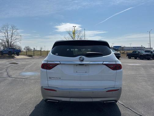 Summit White 2022 Buick Enclave AWD Premium