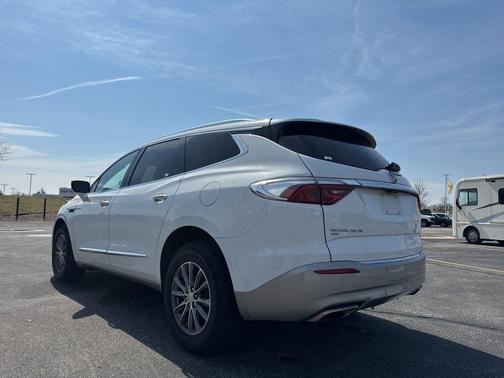 Summit White 2022 Buick Enclave AWD Premium