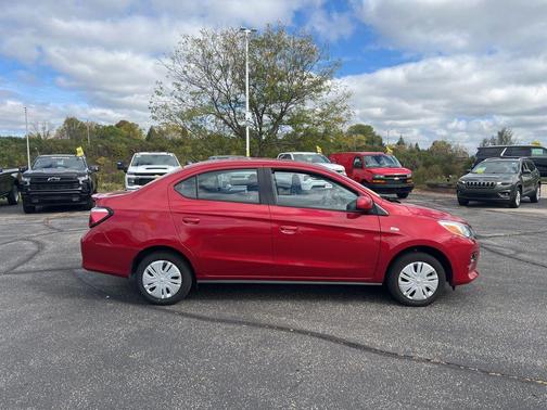 2024 Mitsubishi Mirage G4 ES